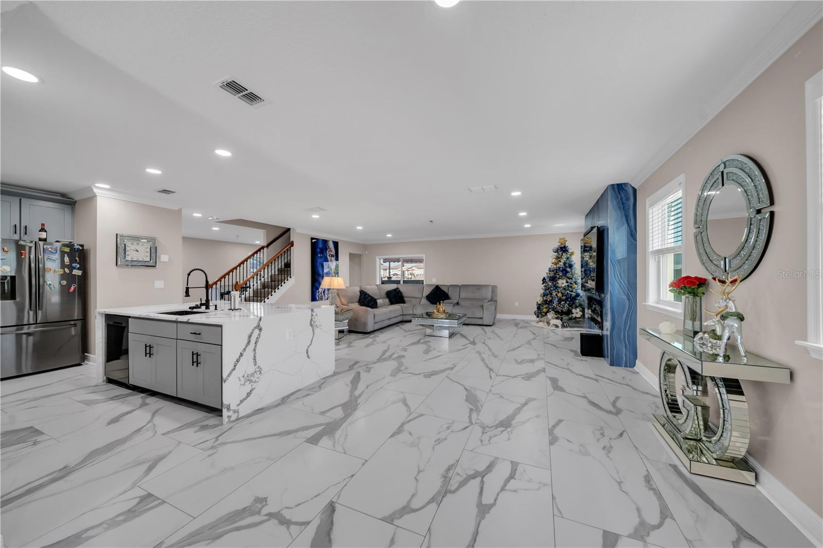 8277 ABBY BROOKS CIR, WESLEY CHAPEL, FL, 33545