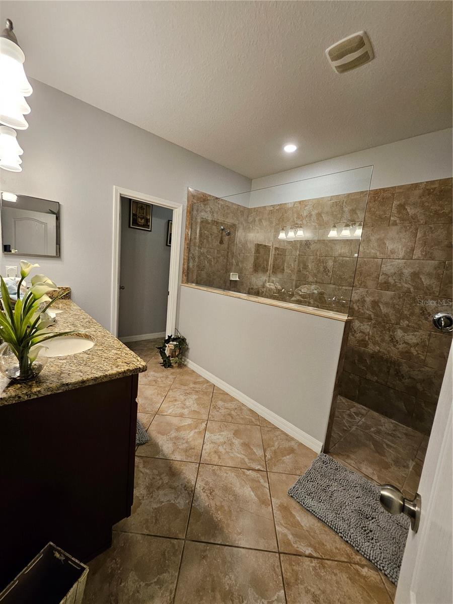 11617 BRIGHTON KNOLL LOOP, RIVERVIEW, FL, 33579