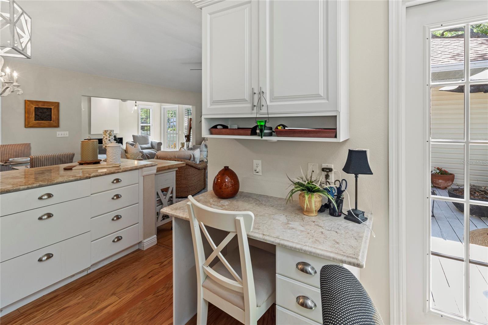 6402 23RD AVENUE DR W, BRADENTON, FL, 34209