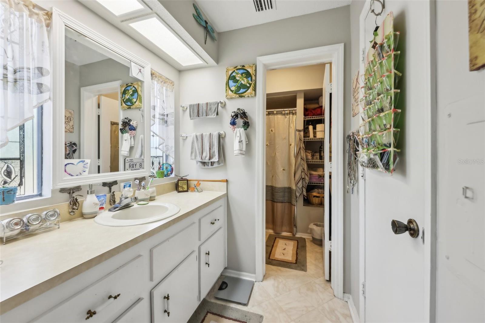 1 ABERDEEN CIR, LEESBURG, FL, 34788