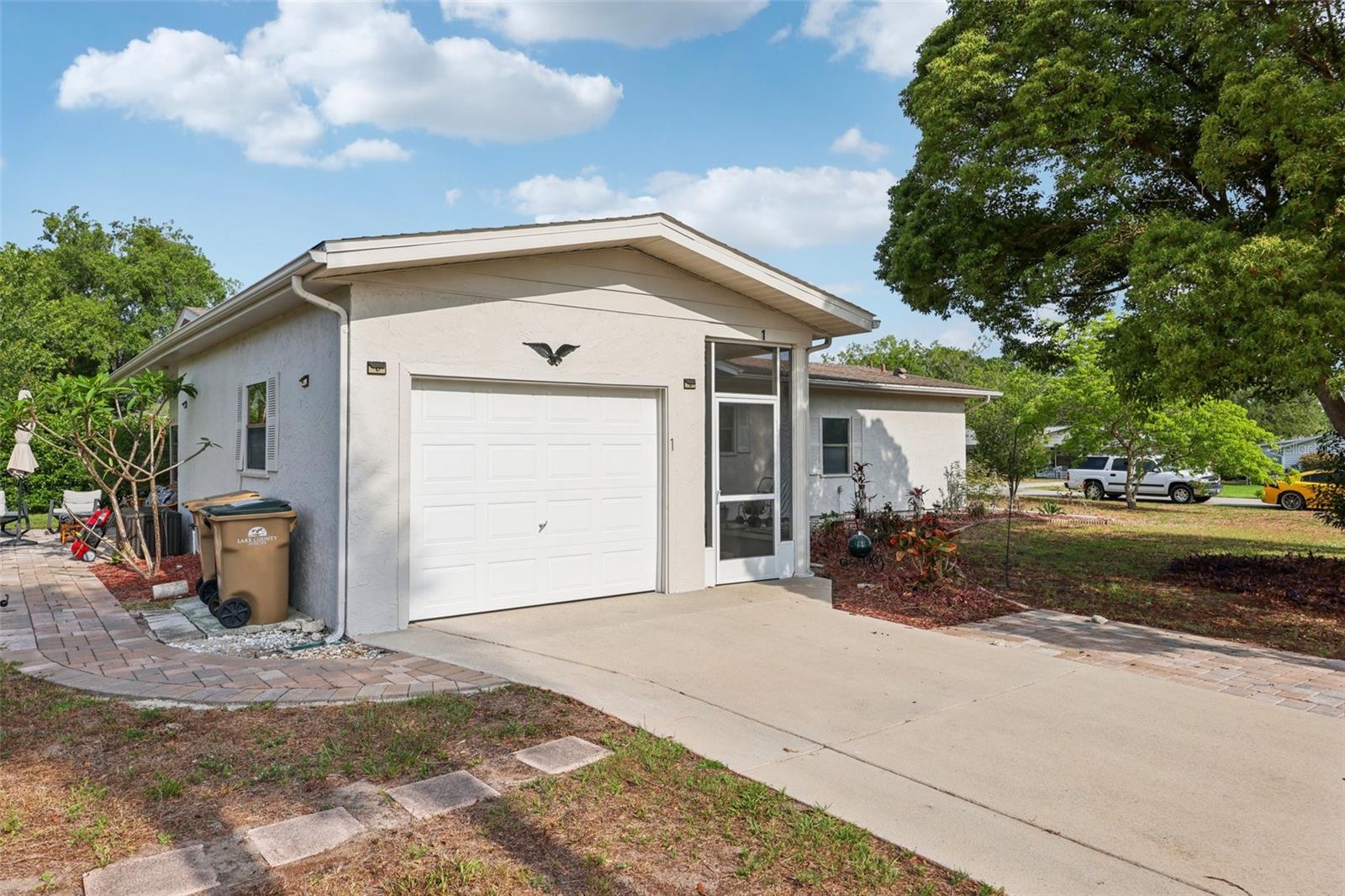 1 ABERDEEN CIR, LEESBURG, FL, 34788