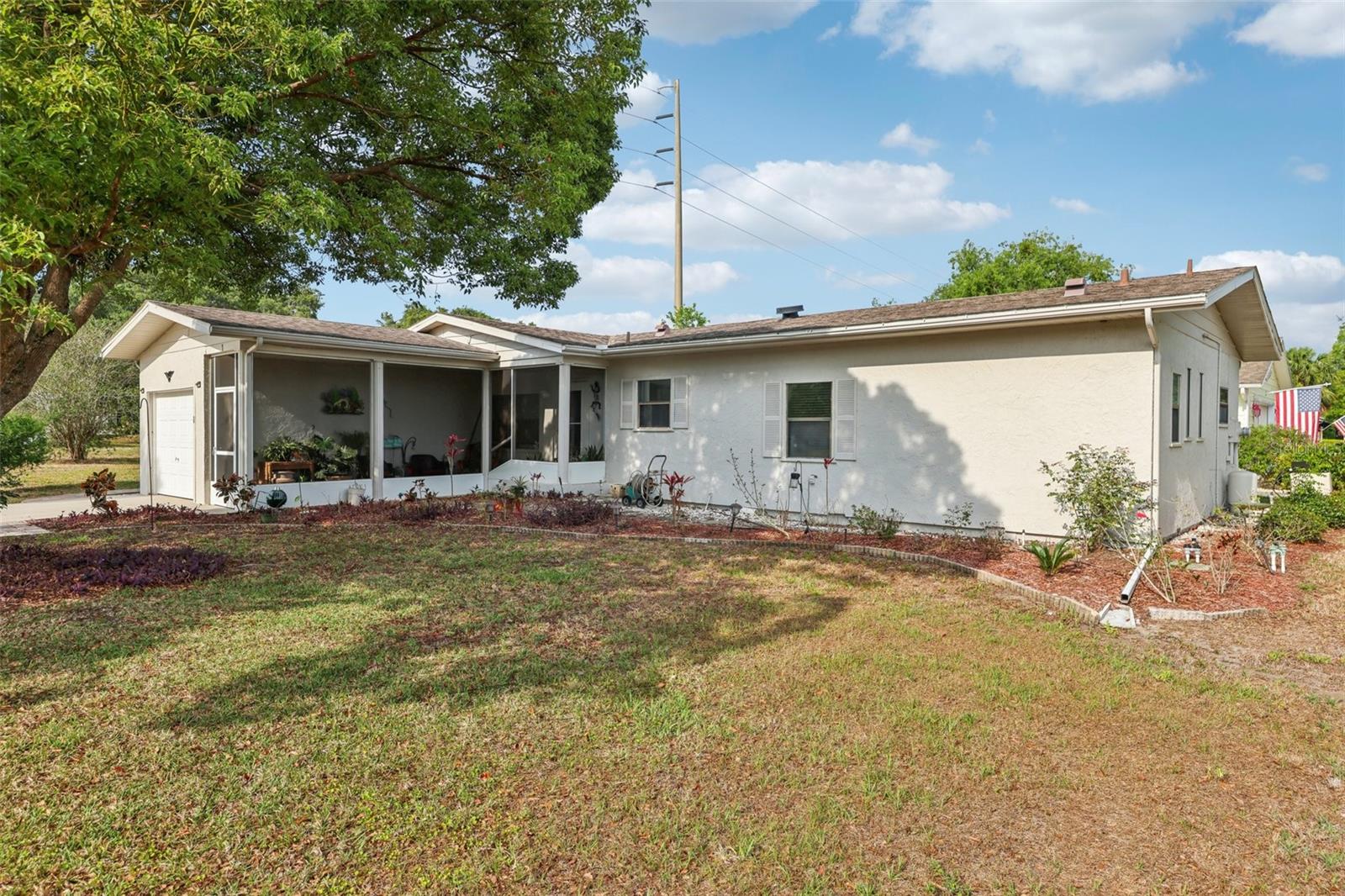 1 ABERDEEN CIR, LEESBURG, FL, 34788