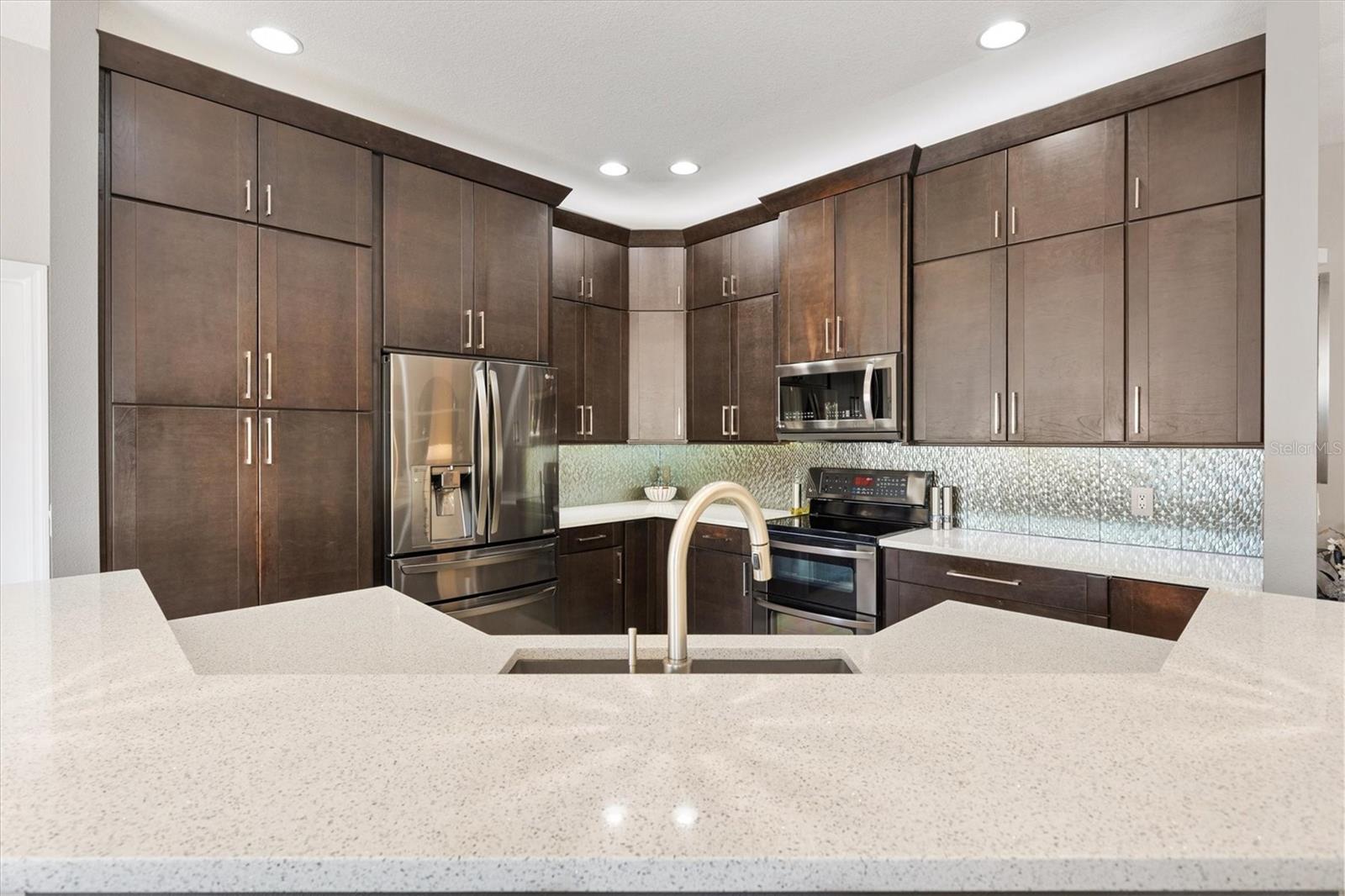 2325 KENYA ST, THE VILLAGES, FL, 32162