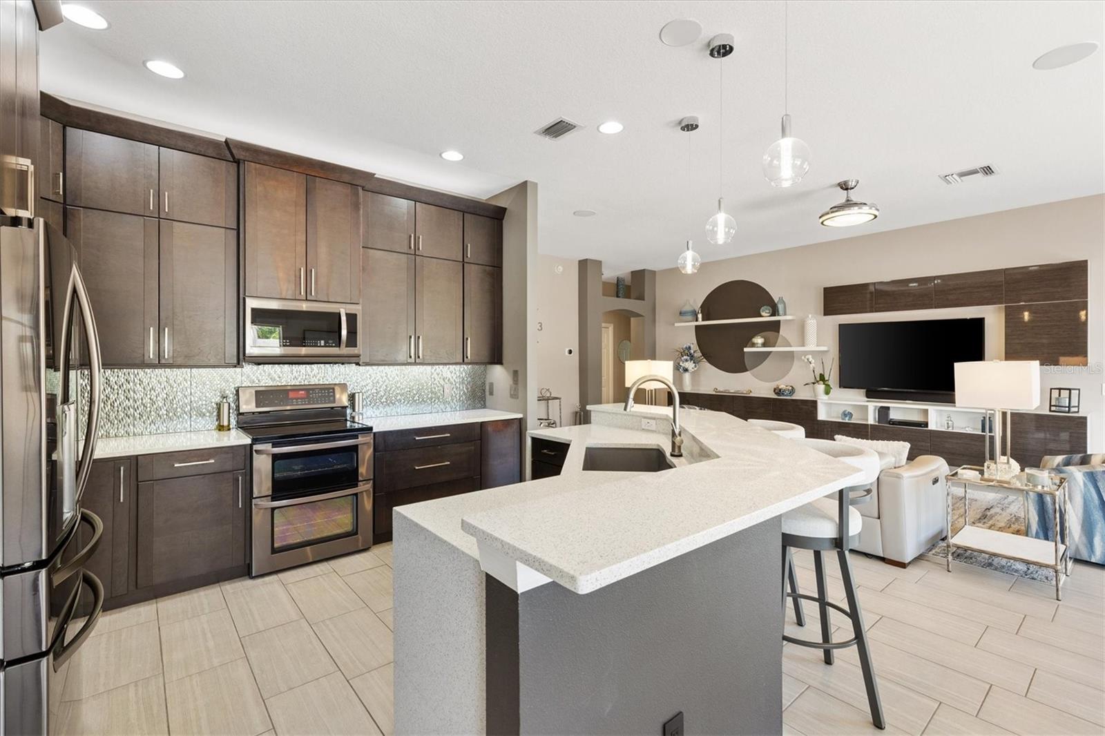 2325 KENYA ST, THE VILLAGES, FL, 32162