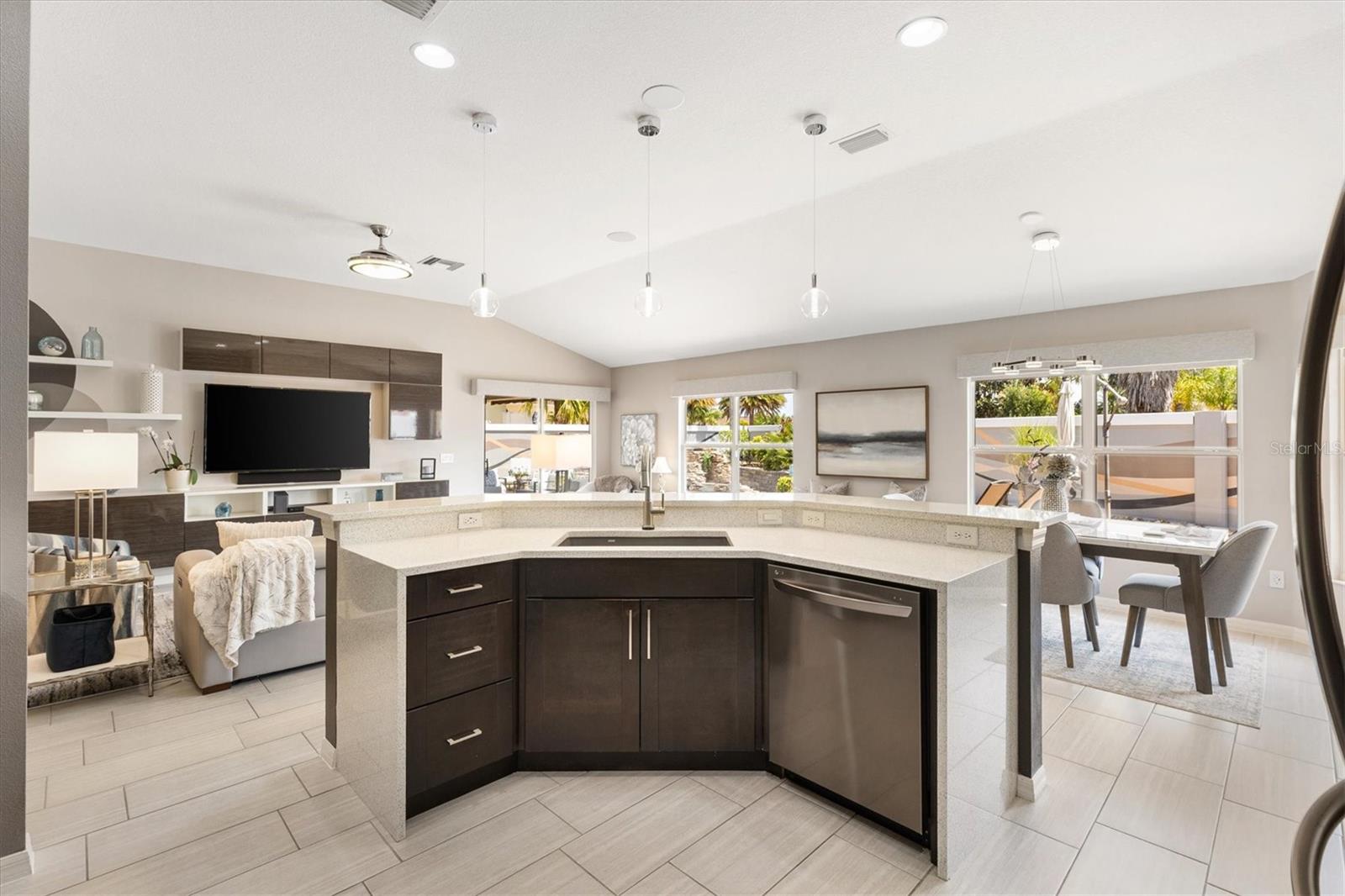 2325 KENYA ST, THE VILLAGES, FL, 32162