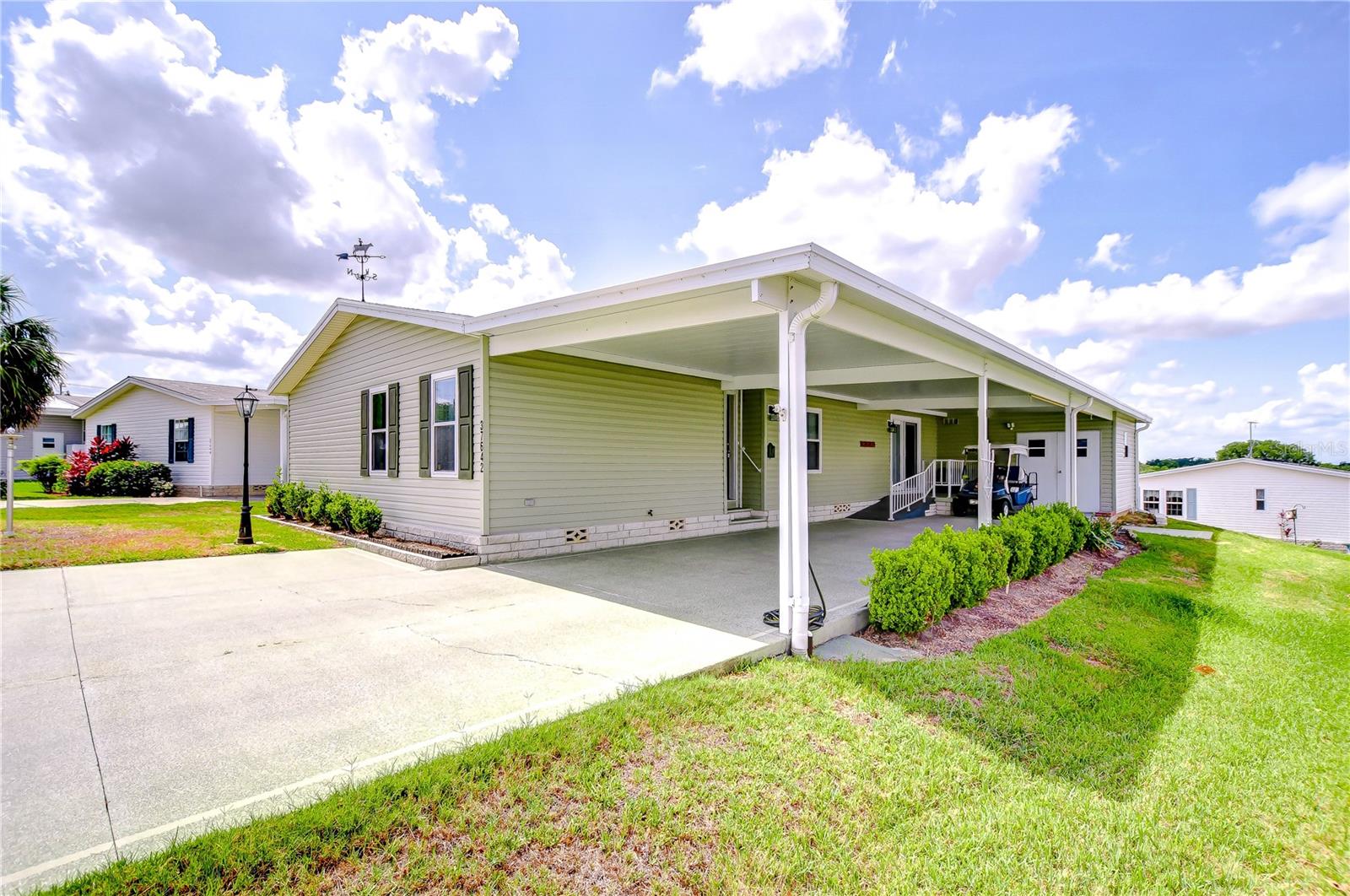 37642 LANDIS AVE, ZEPHYRHILLS, FL, 33541