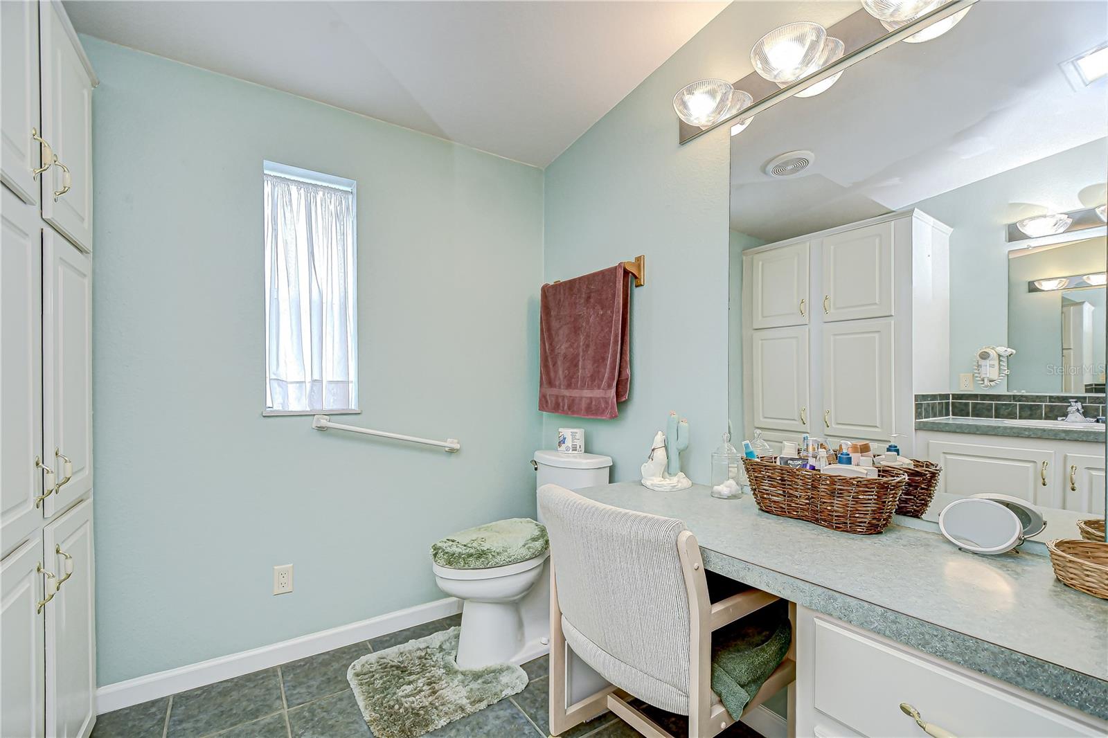 37642 LANDIS AVE, ZEPHYRHILLS, FL, 33541