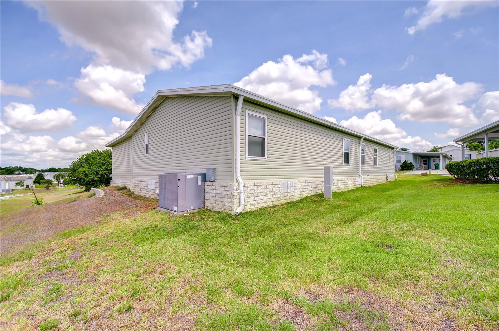 37642 LANDIS AVE, ZEPHYRHILLS, FL, 33541