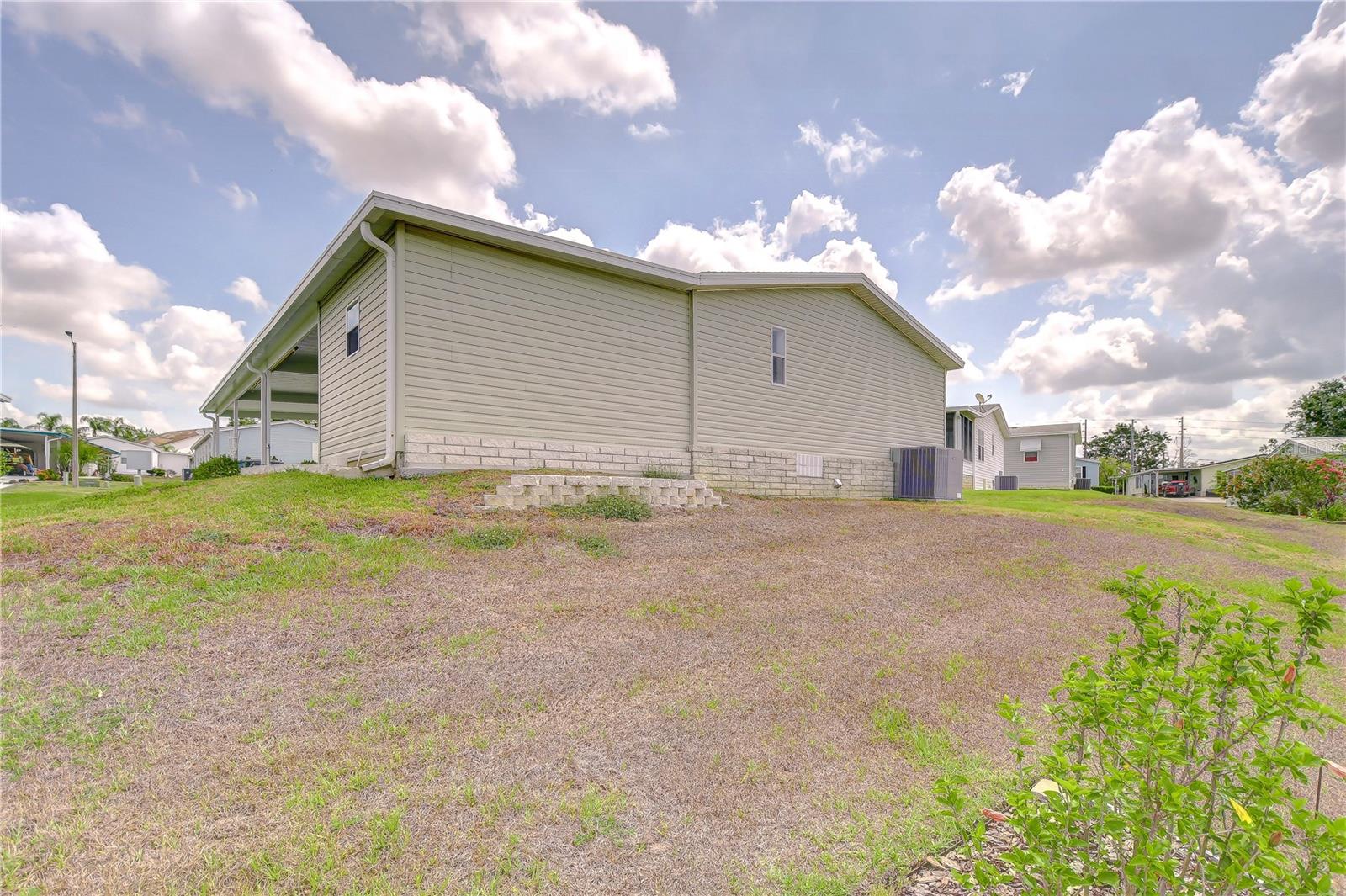 37642 LANDIS AVE, ZEPHYRHILLS, FL, 33541