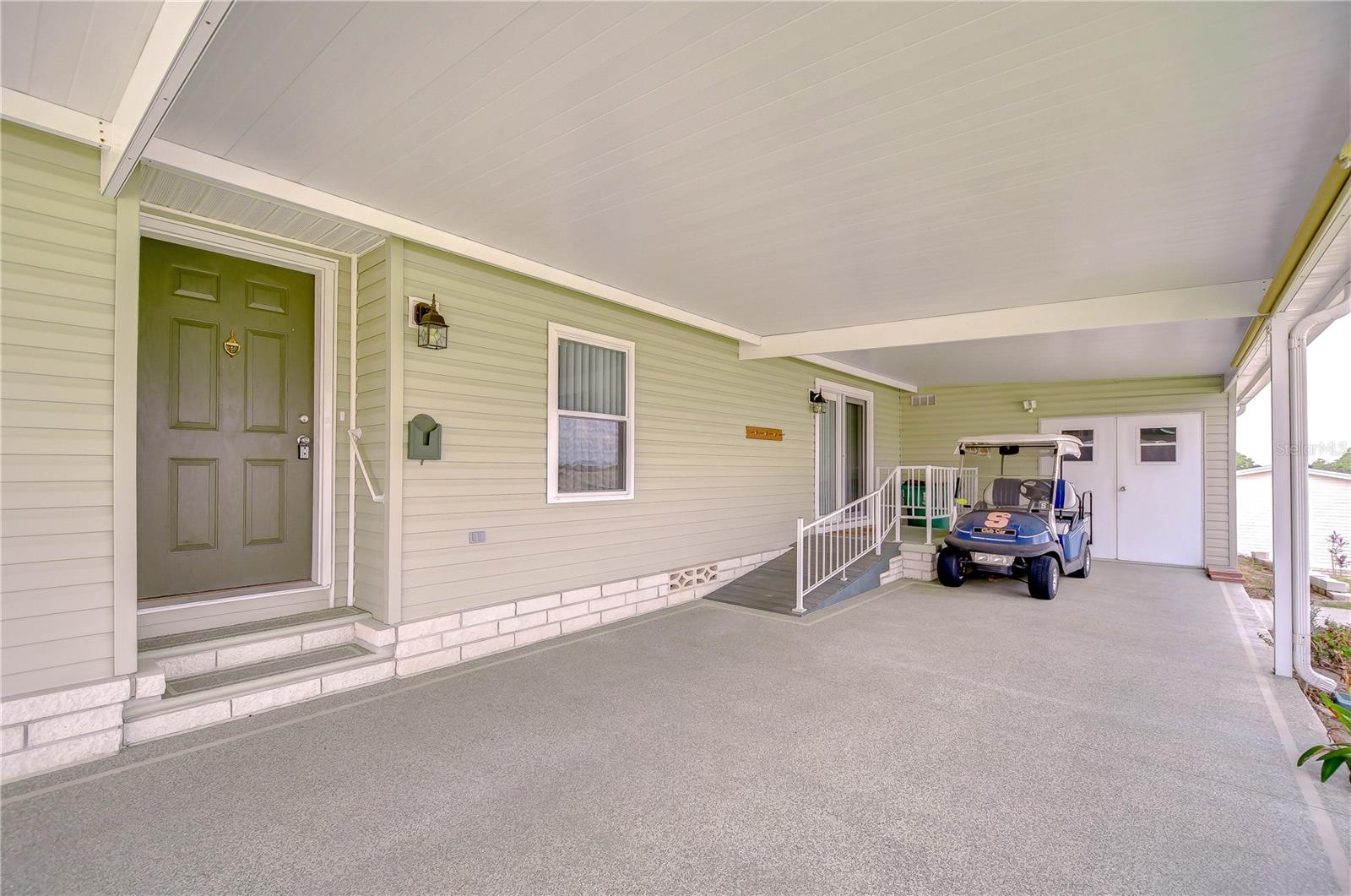 37642 LANDIS AVE, ZEPHYRHILLS, FL, 33541