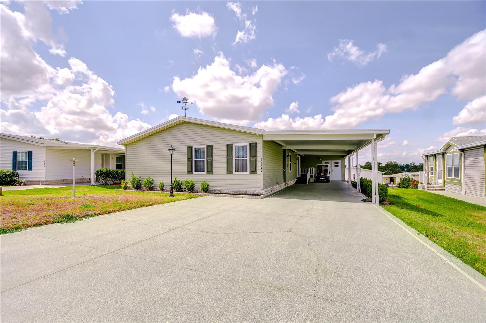 37642 LANDIS AVE, ZEPHYRHILLS, FL, 33541