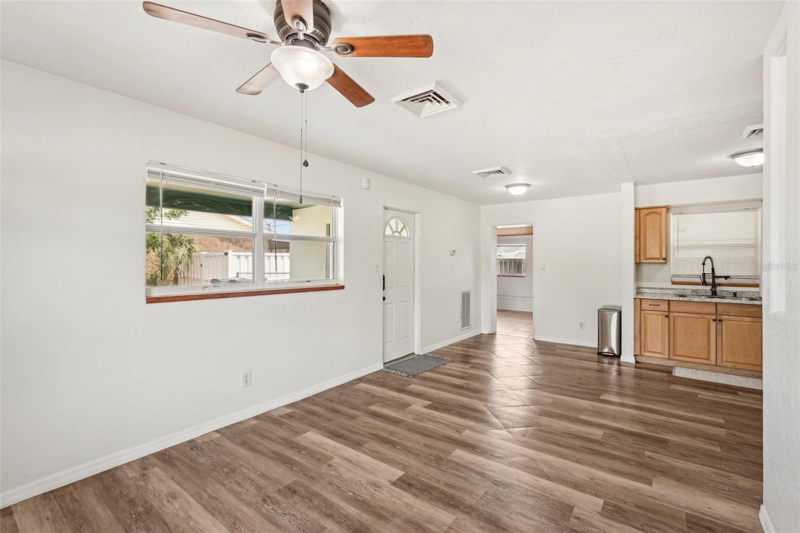 307 FRANCIS DR, APOLLO BEACH, FL, 33572