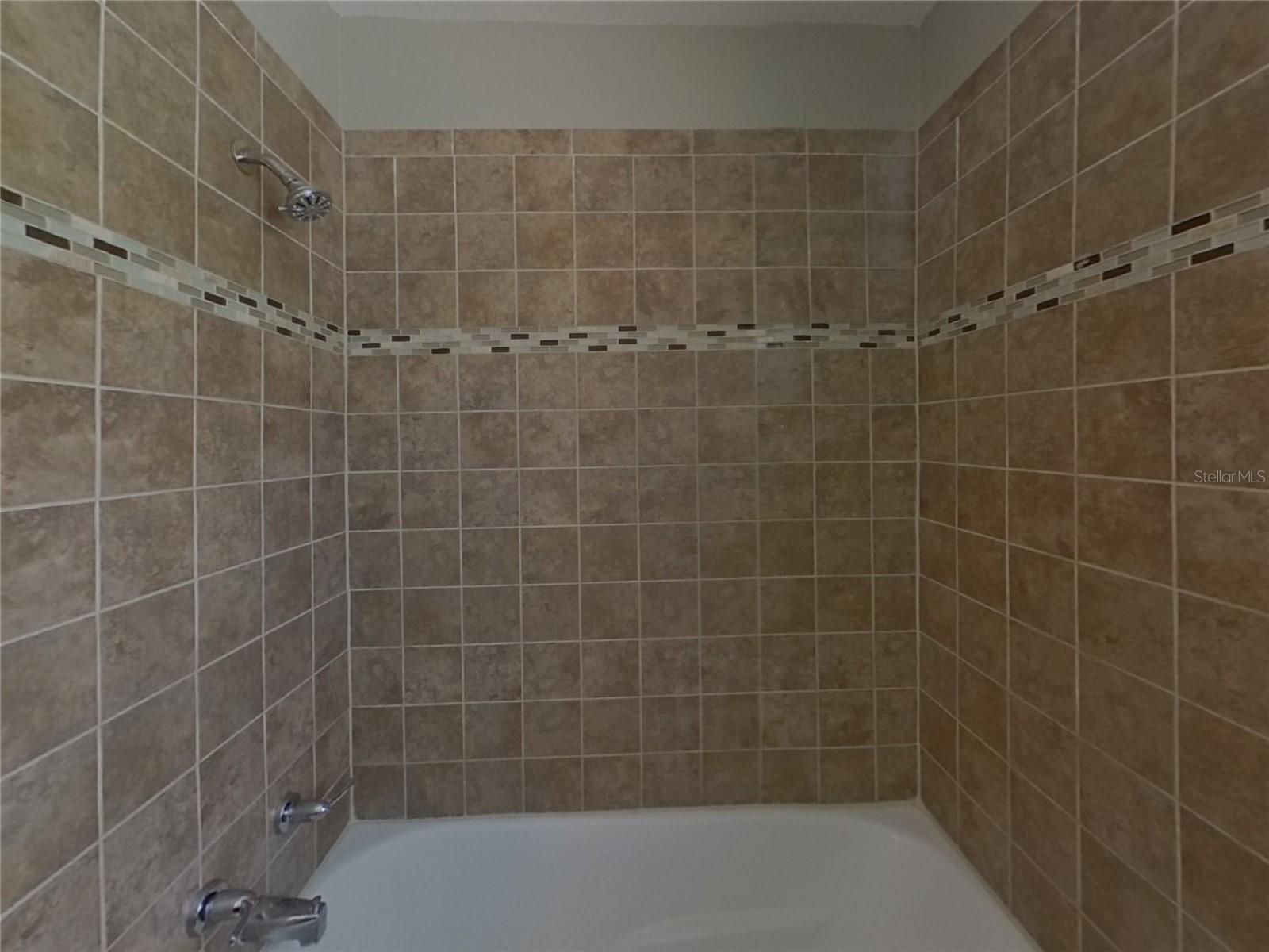 10719 CHEROKEE DR, ST PETERSBURG, FL, 33708