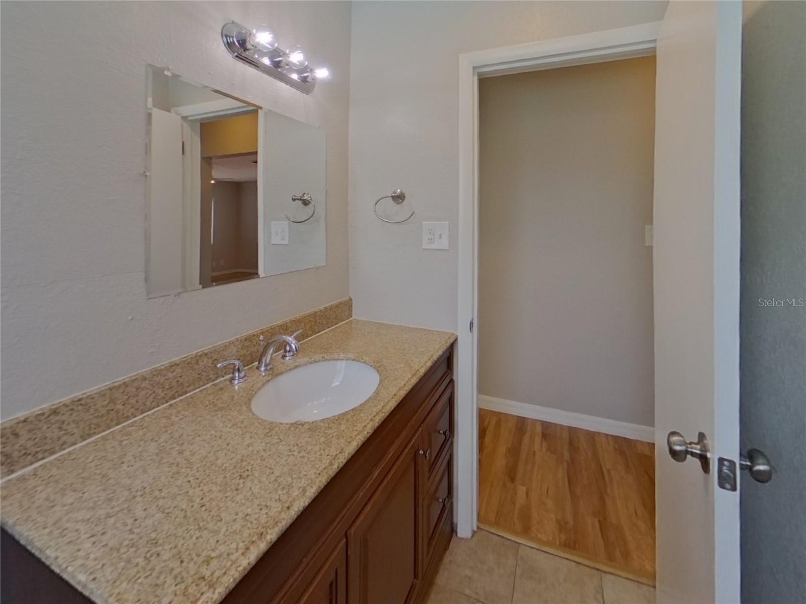 10719 CHEROKEE DR, ST PETERSBURG, FL, 33708