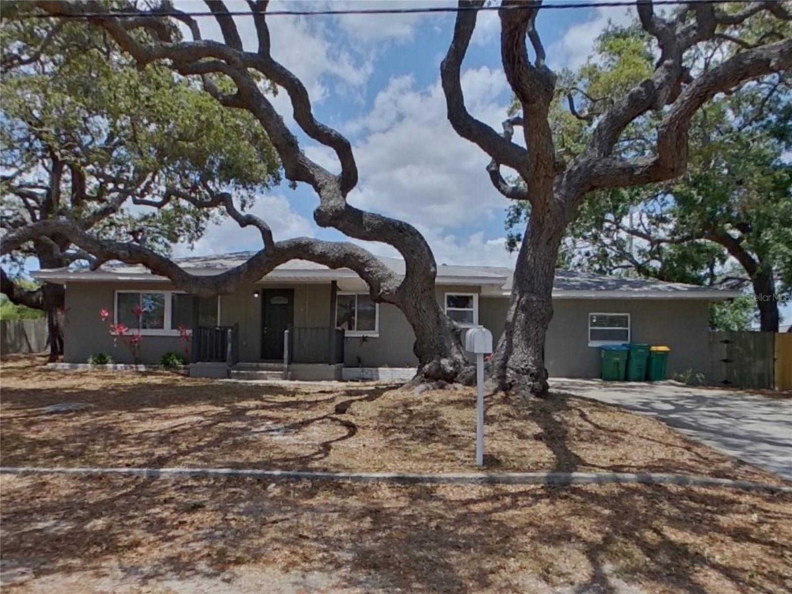 10719 CHEROKEE DR, ST PETERSBURG, FL, 33708