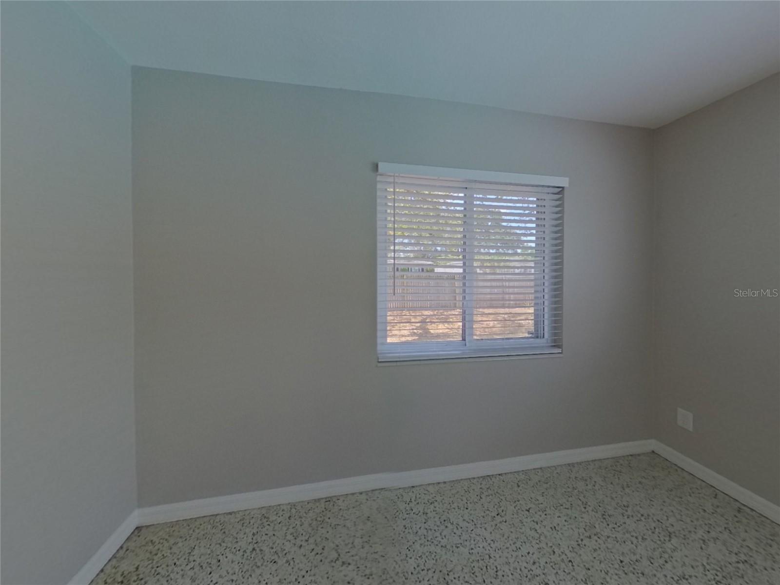 10719 CHEROKEE DR, ST PETERSBURG, FL, 33708