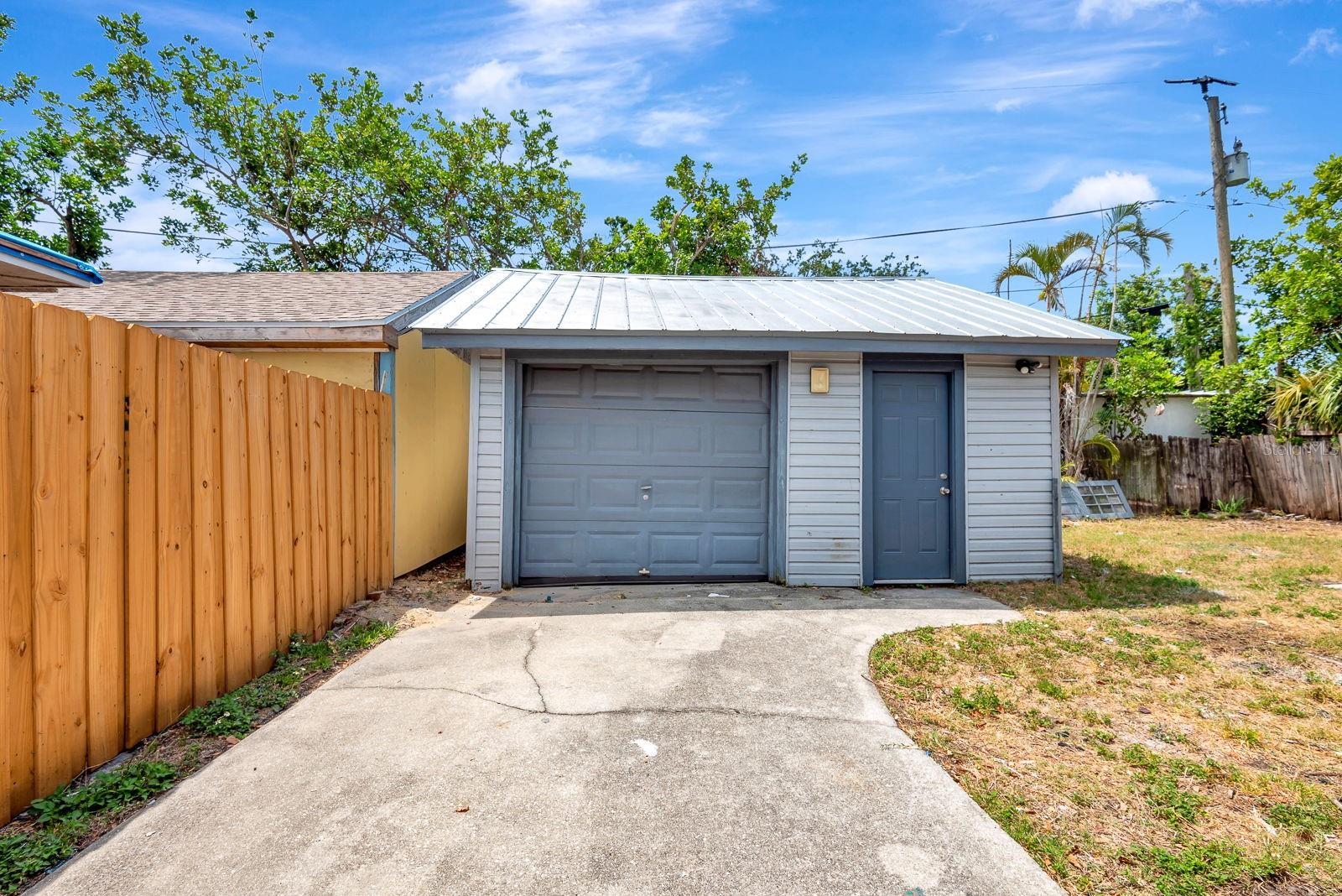 609 25TH AVE W, BRADENTON, FL, 34205