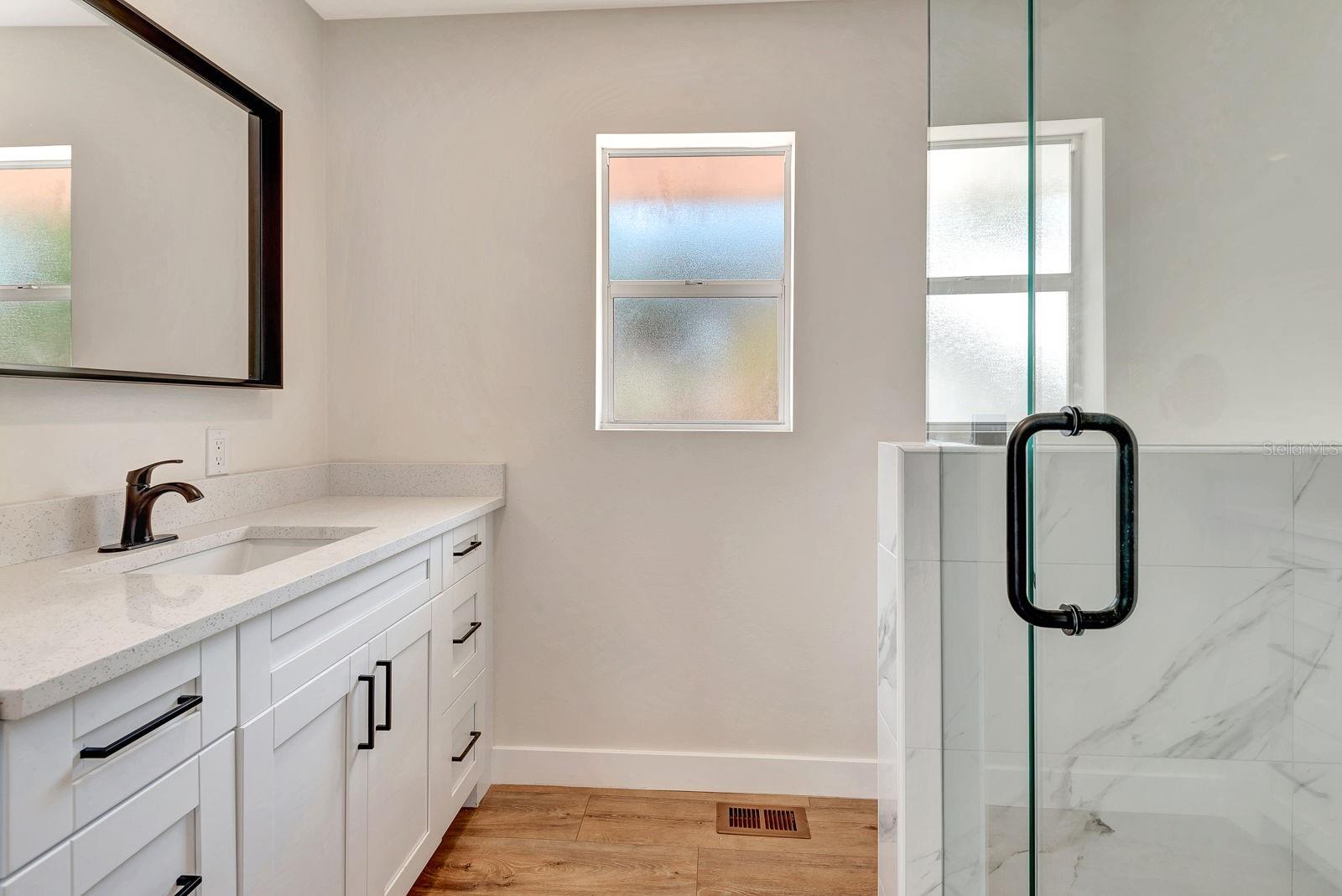 609 25TH AVE W, BRADENTON, FL, 34205