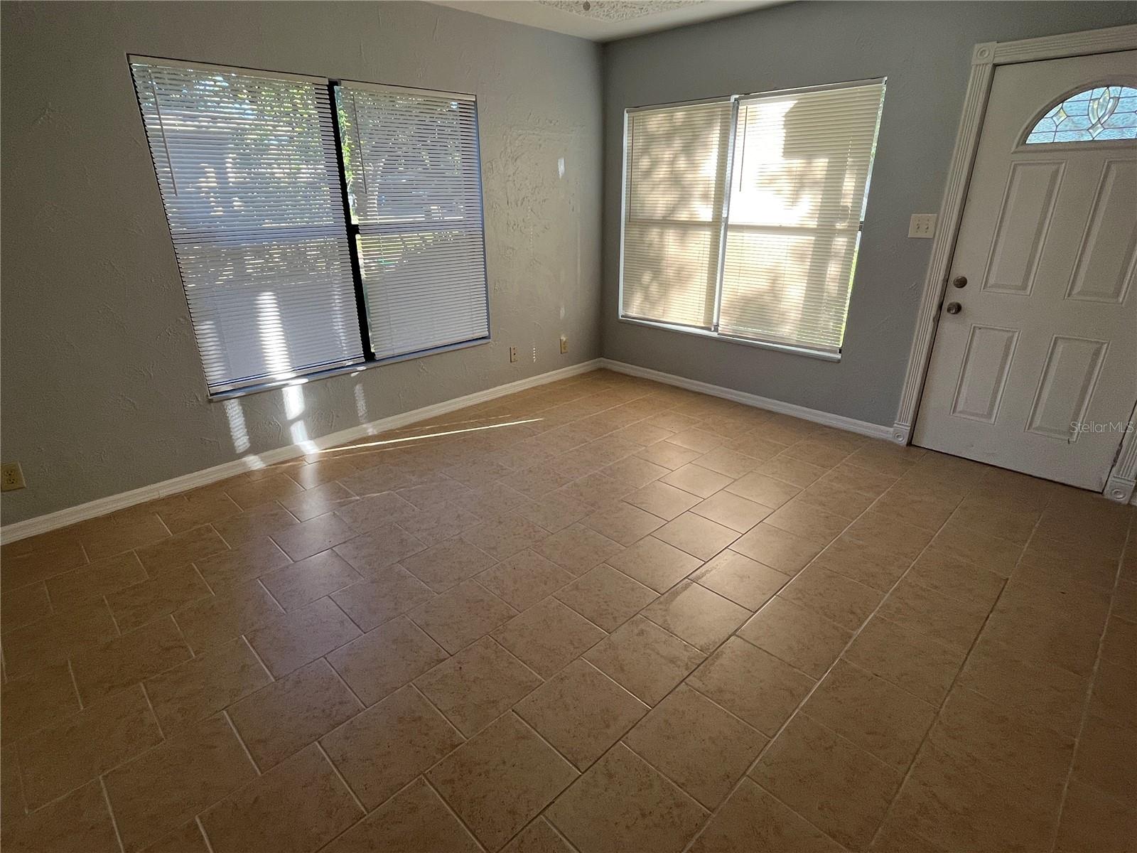 4020 MCLANE DR, TAMPA, FL, 33610