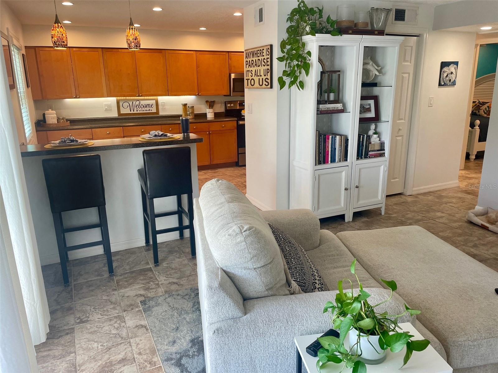 5012 STARFISH DR SE #B, ST PETERSBURG, FL, 33705