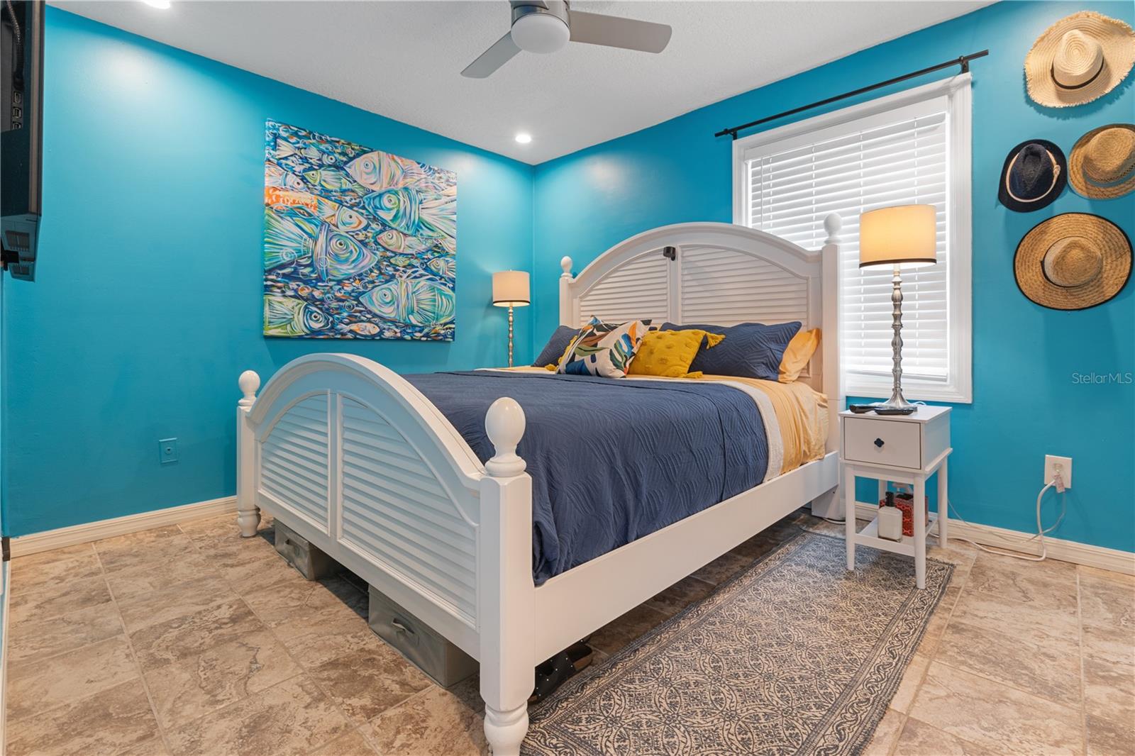 5012 STARFISH DR SE #B, ST PETERSBURG, FL, 33705