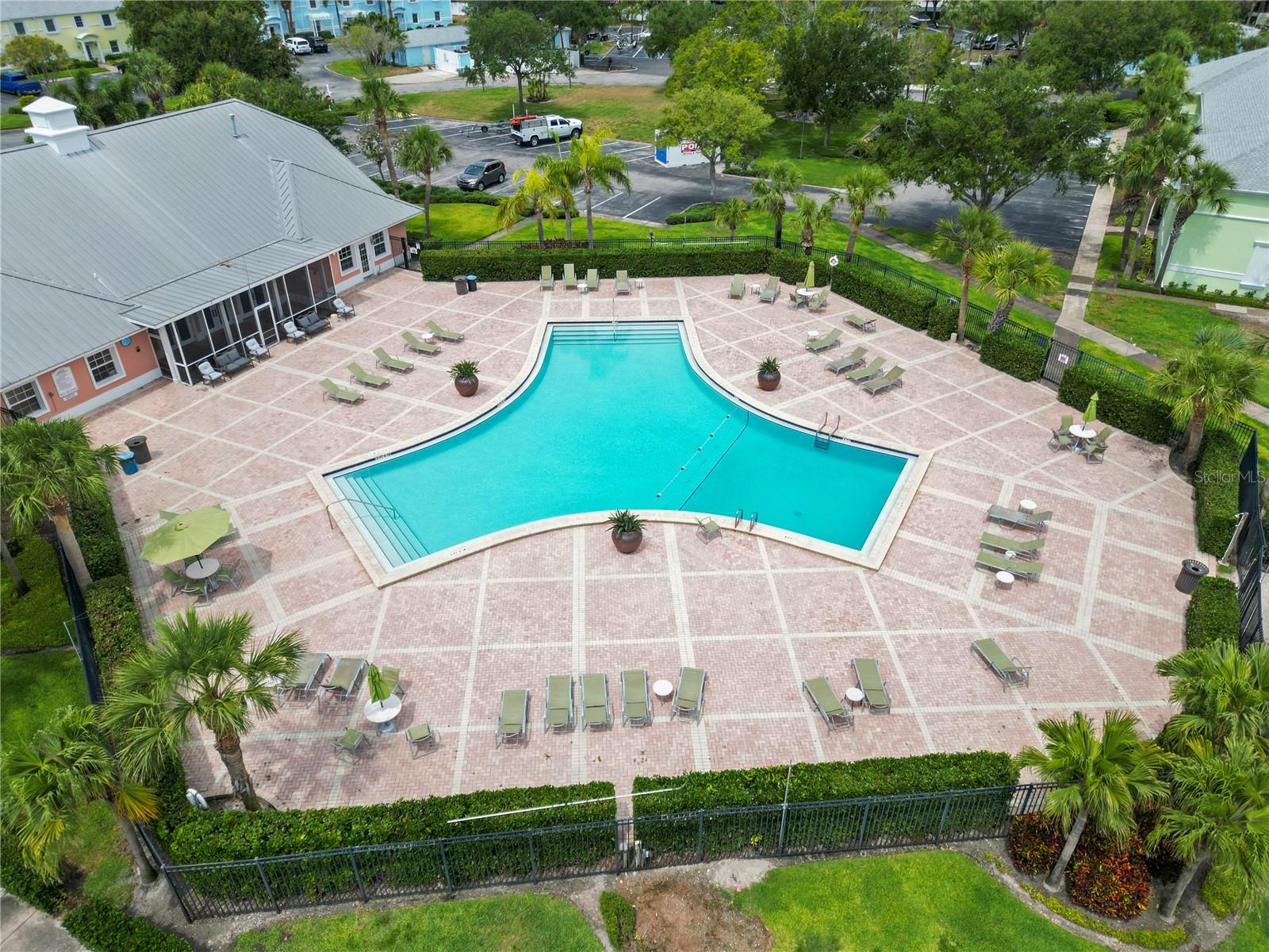 5012 STARFISH DR SE #B, ST PETERSBURG, FL, 33705