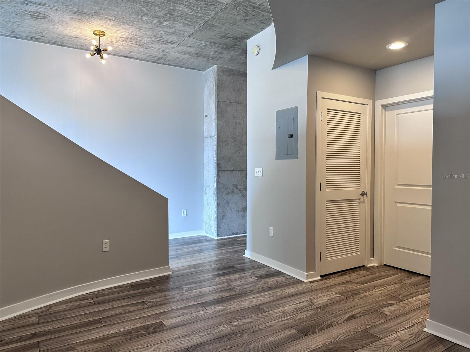 155 S COURT AVE #2406, ORLANDO, FL, 32801