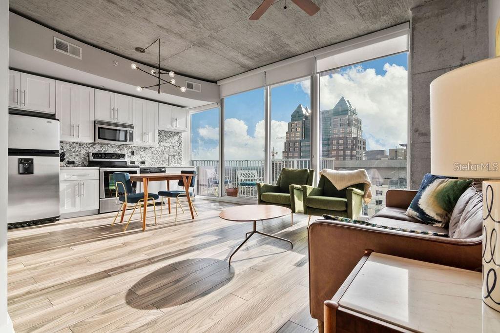 155 S COURT AVE #2406, ORLANDO, FL, 32801