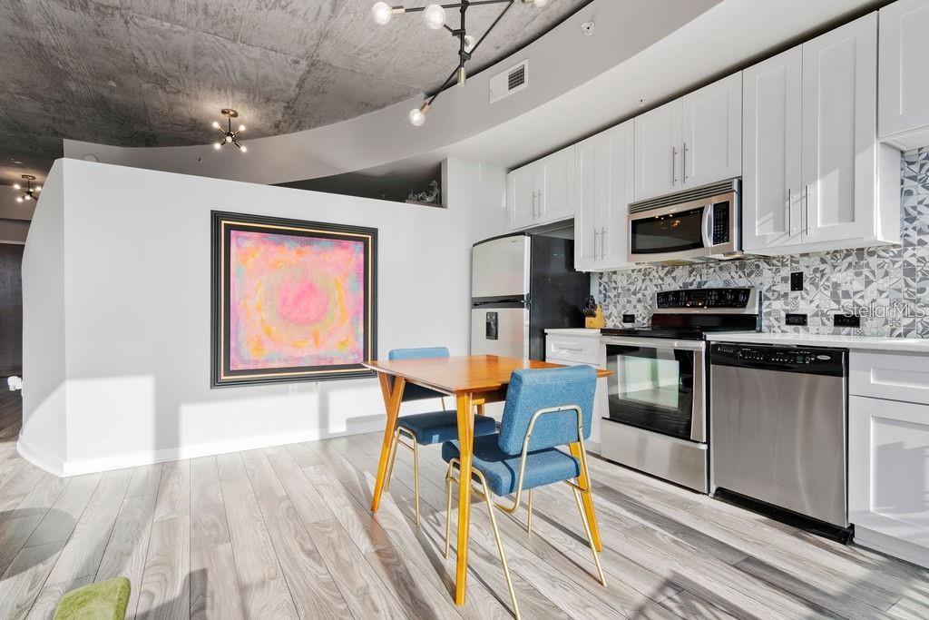 155 S COURT AVE #2406, ORLANDO, FL, 32801