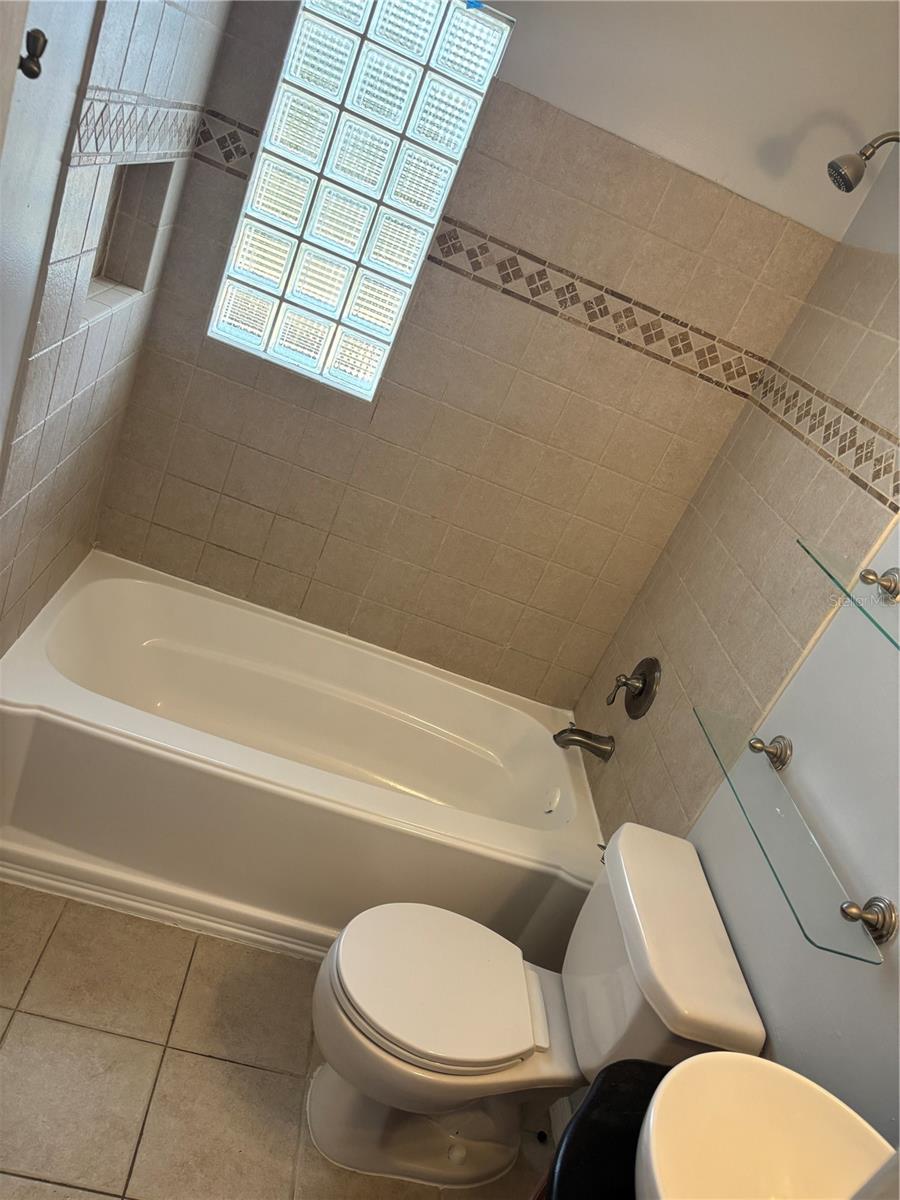 2500 47TH AVE N, ST PETERSBURG, FL, 33714