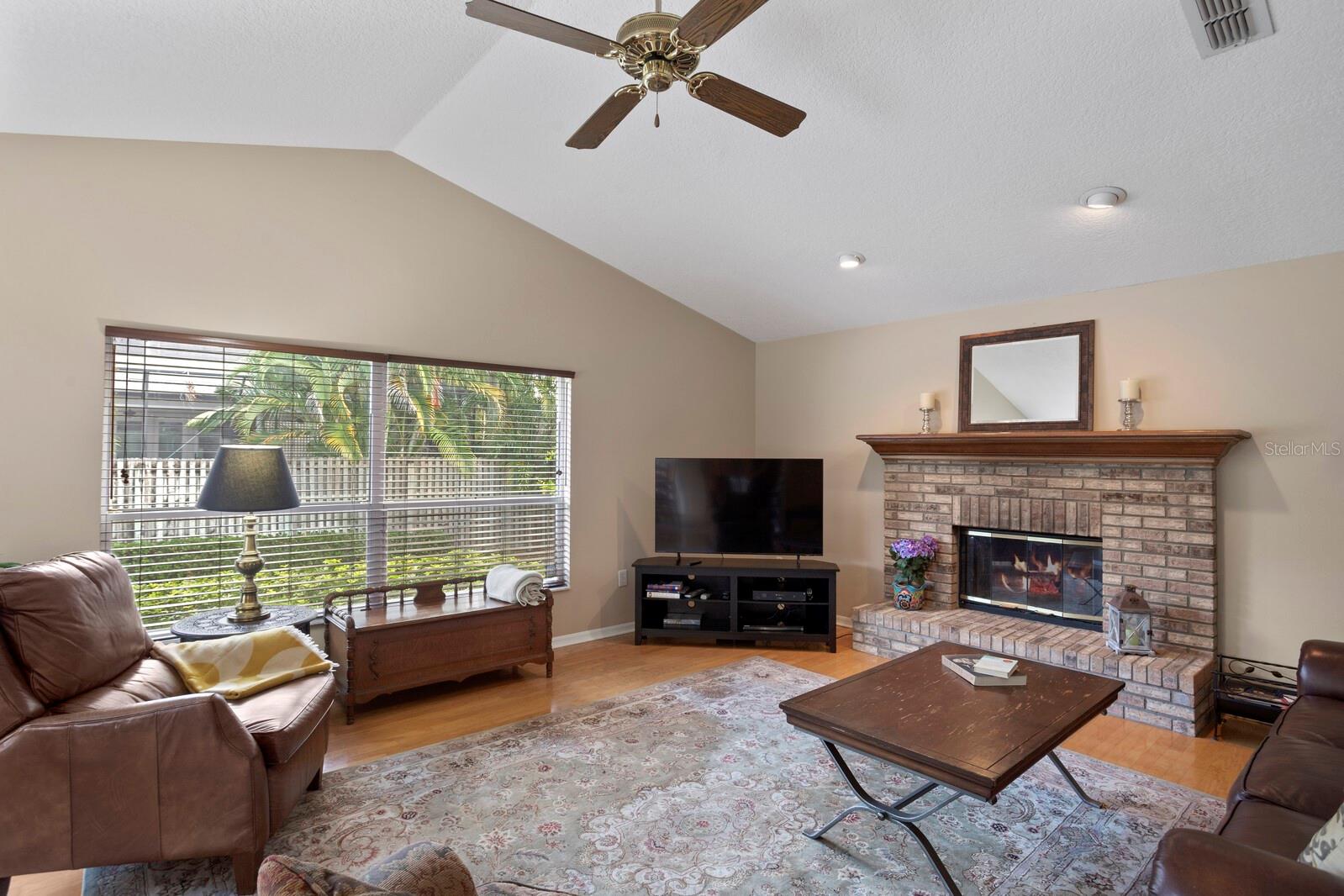 4311 W BEACH PARK DR, TAMPA, FL, 33609