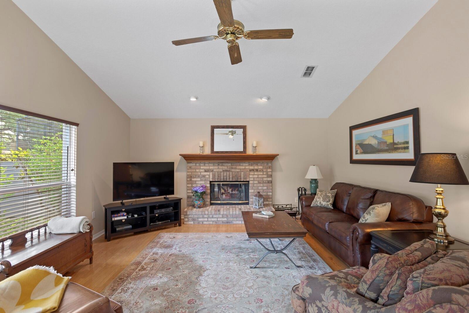 4311 W BEACH PARK DR, TAMPA, FL, 33609