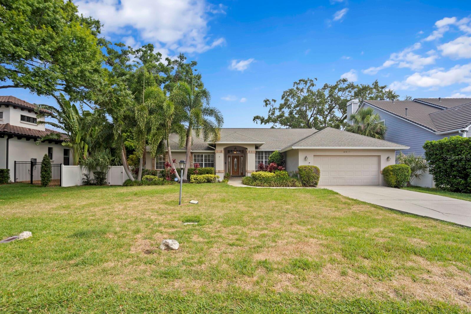 4311 W BEACH PARK DR, TAMPA, FL, 33609