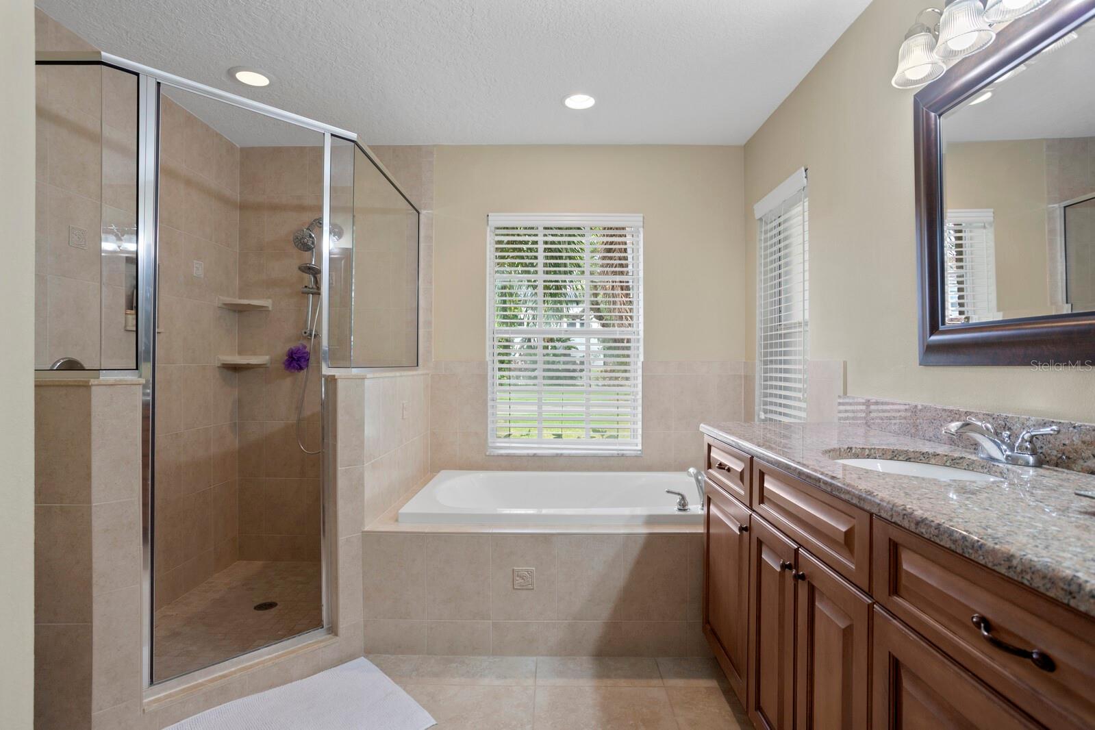 4311 W BEACH PARK DR, TAMPA, FL, 33609