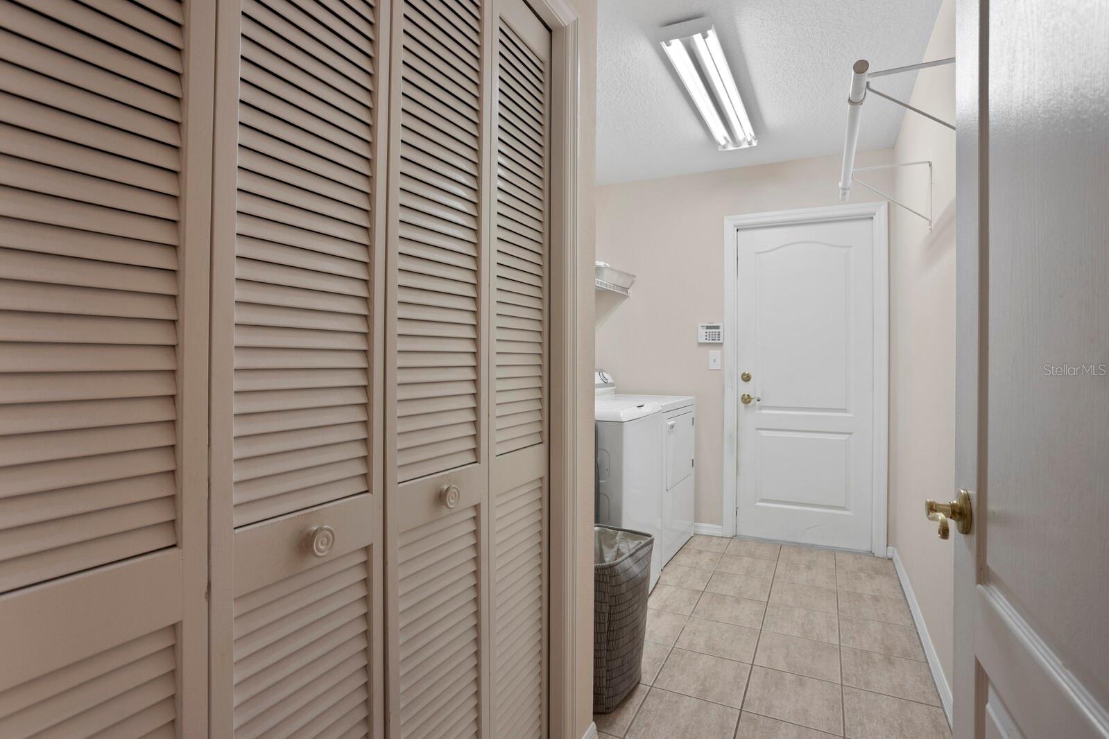 4311 W BEACH PARK DR, TAMPA, FL, 33609