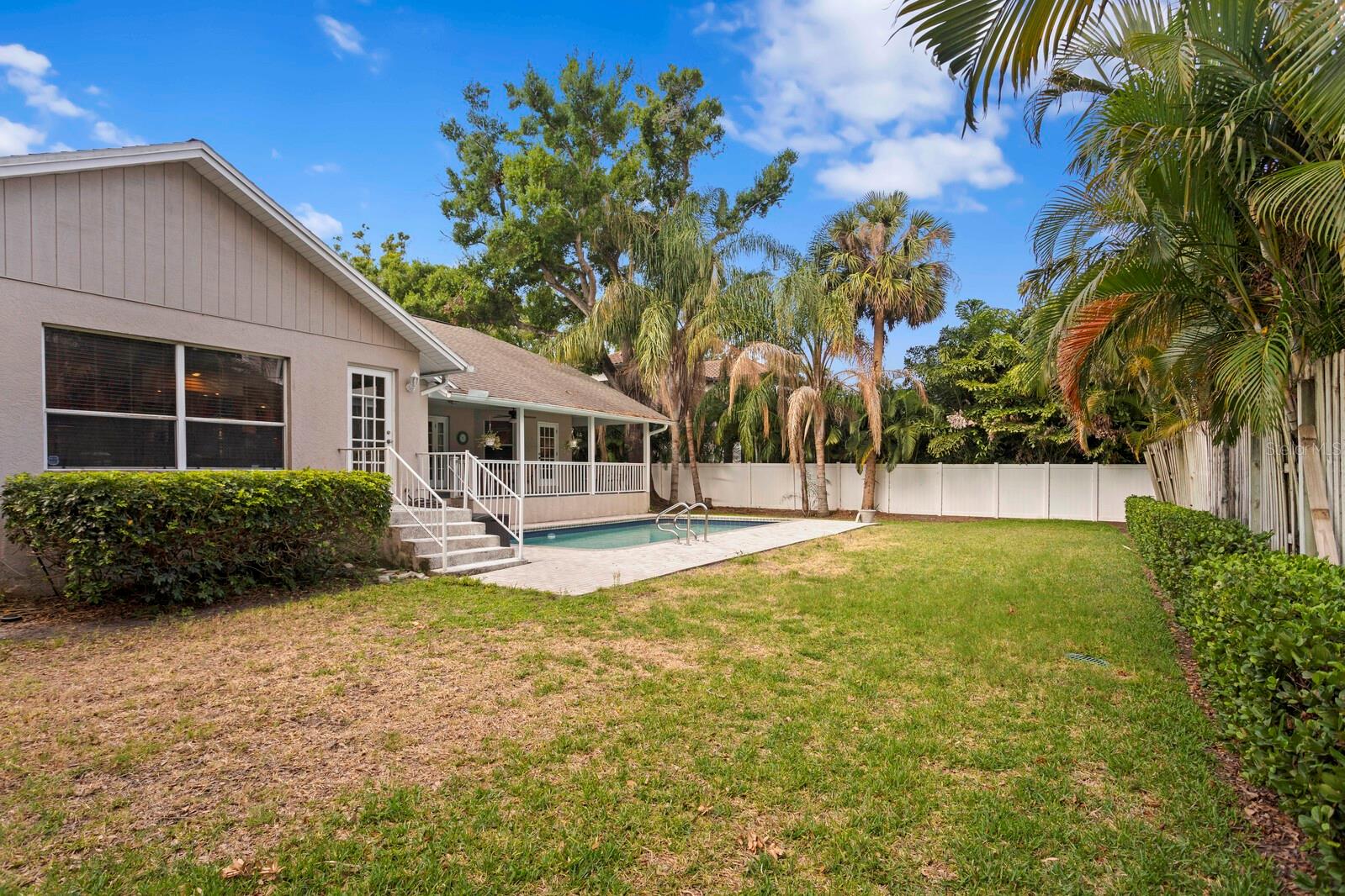 4311 W BEACH PARK DR, TAMPA, FL, 33609