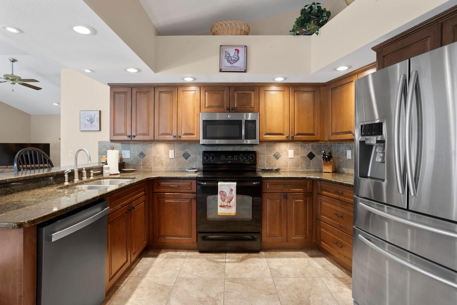 4311 W BEACH PARK DR, TAMPA, FL, 33609