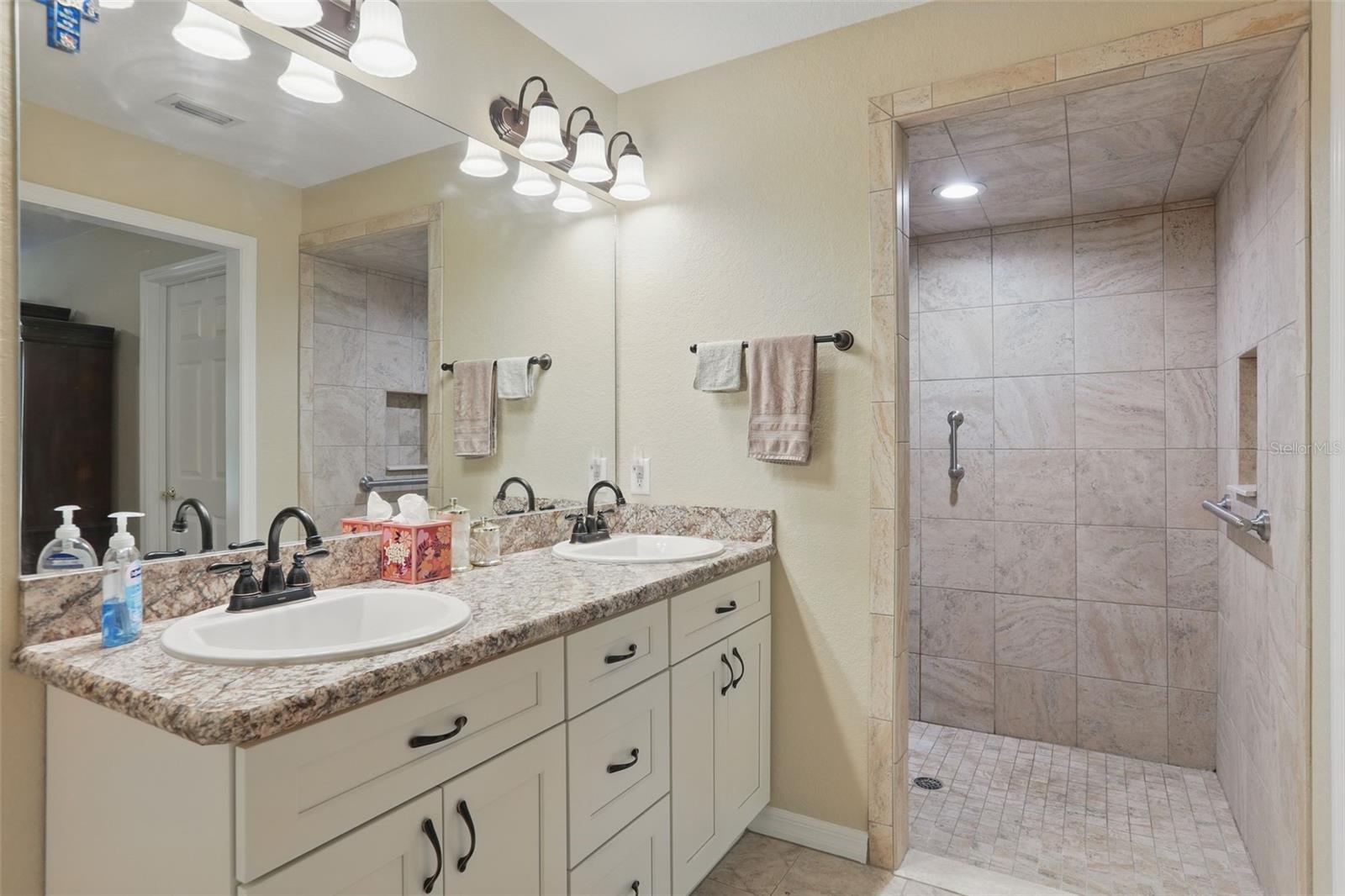 5865 ROSS CREEK RD, LAKELAND, FL, 33810