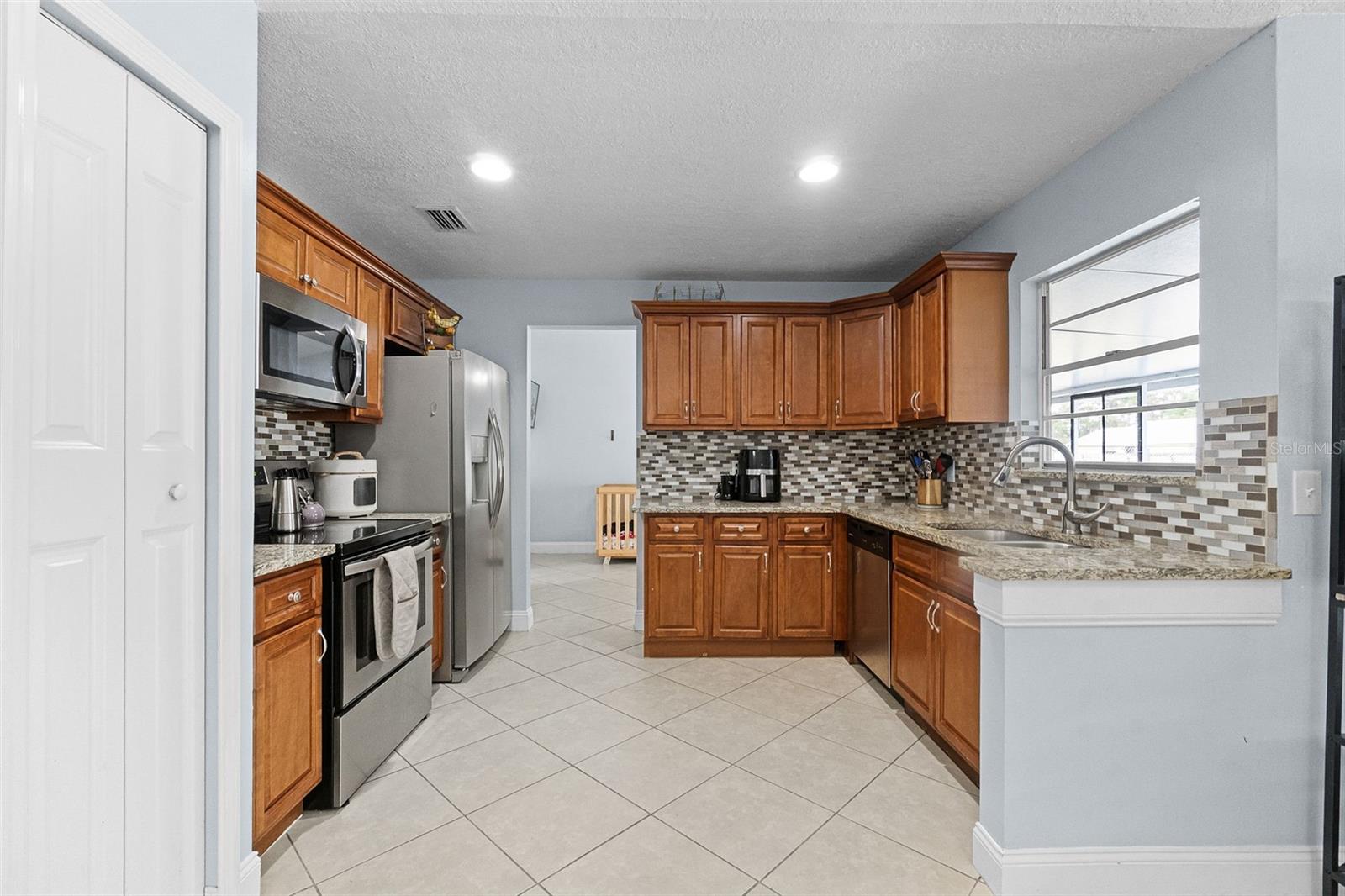 822 LAMPLIGHTER DR NW, PALM BAY, FL, 32907