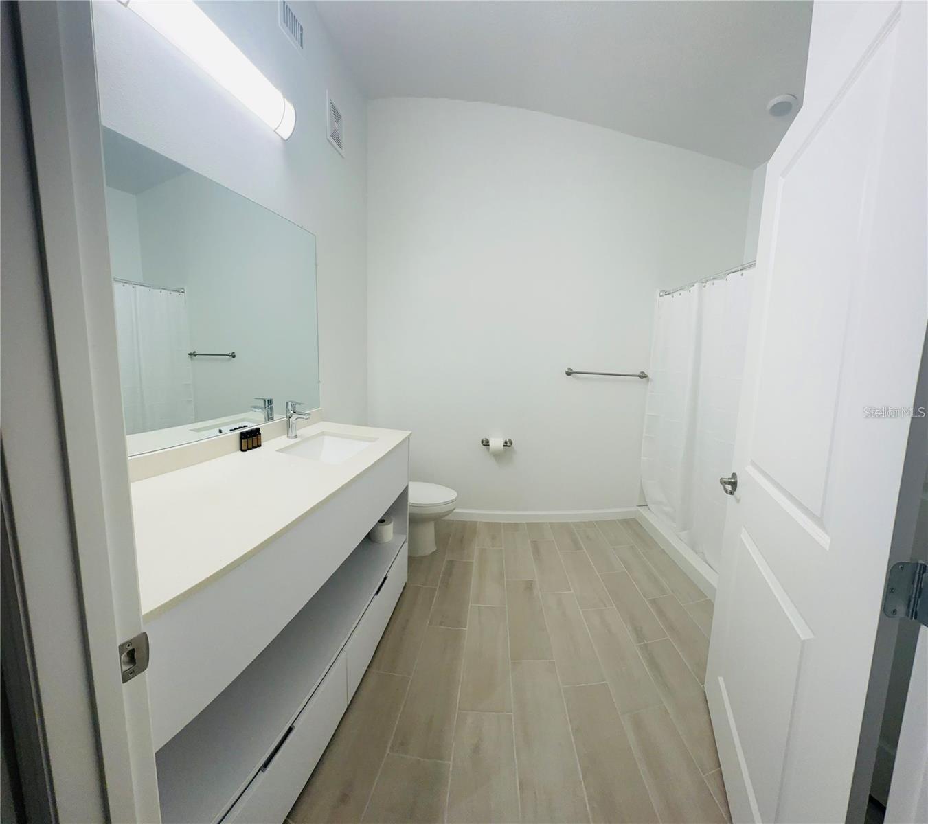 1230 SOUTHSTATION PLACE #114, ORLANDO, FL, 32809