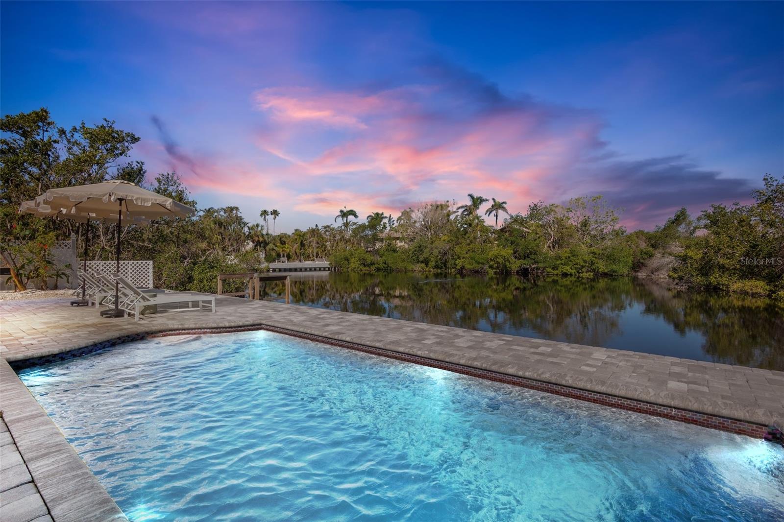 306 68TH ST, HOLMES BEACH, FL, 34217