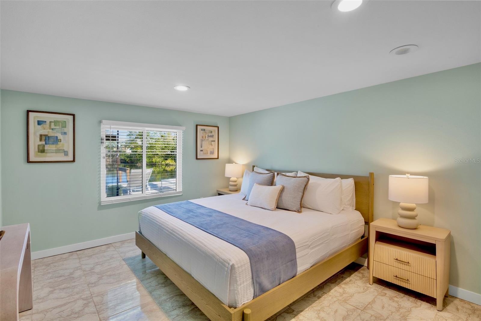 306 68TH ST, HOLMES BEACH, FL, 34217