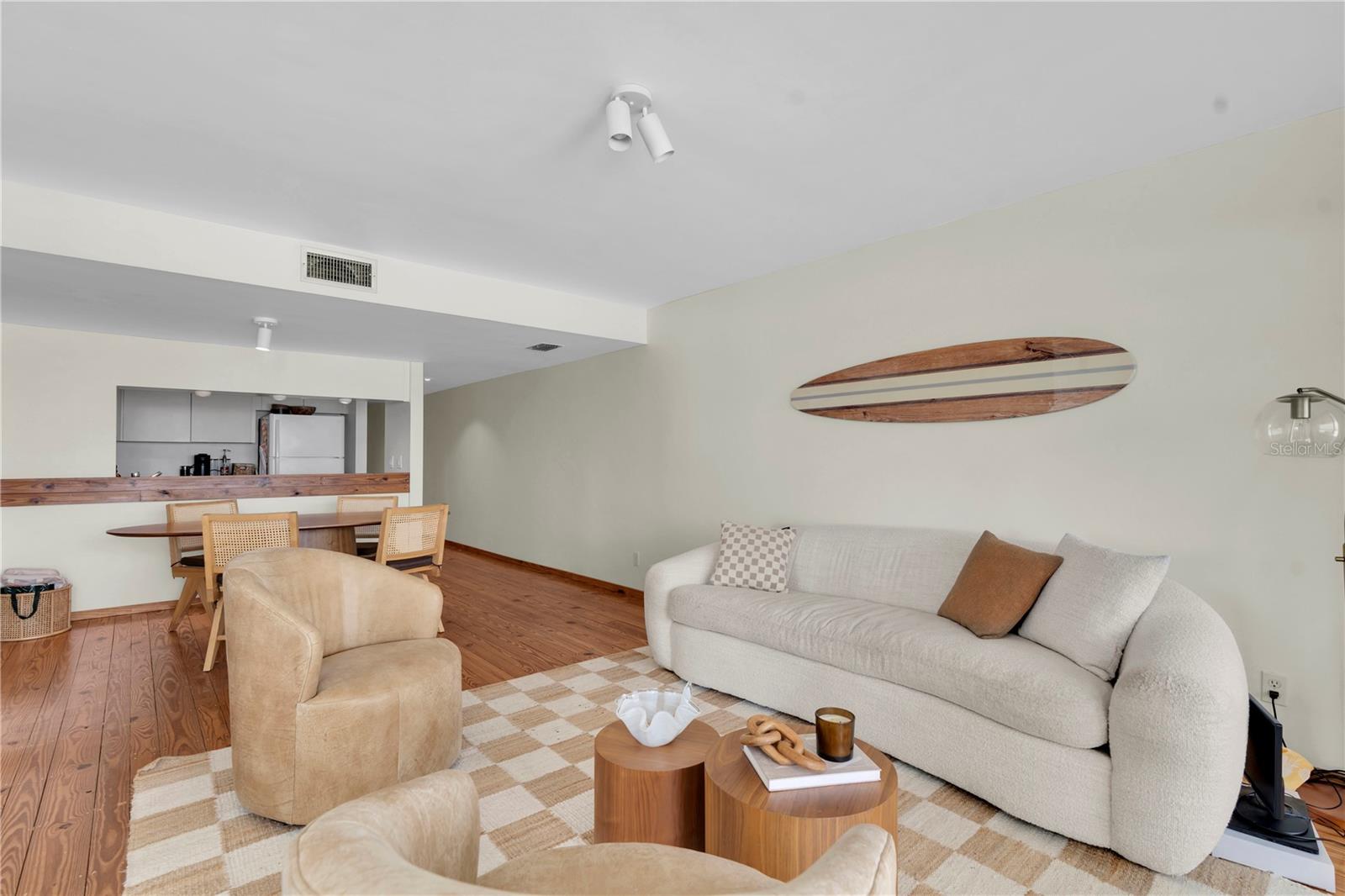 3200 GULF BLVD #202, ST PETE BEACH, FL, 33706