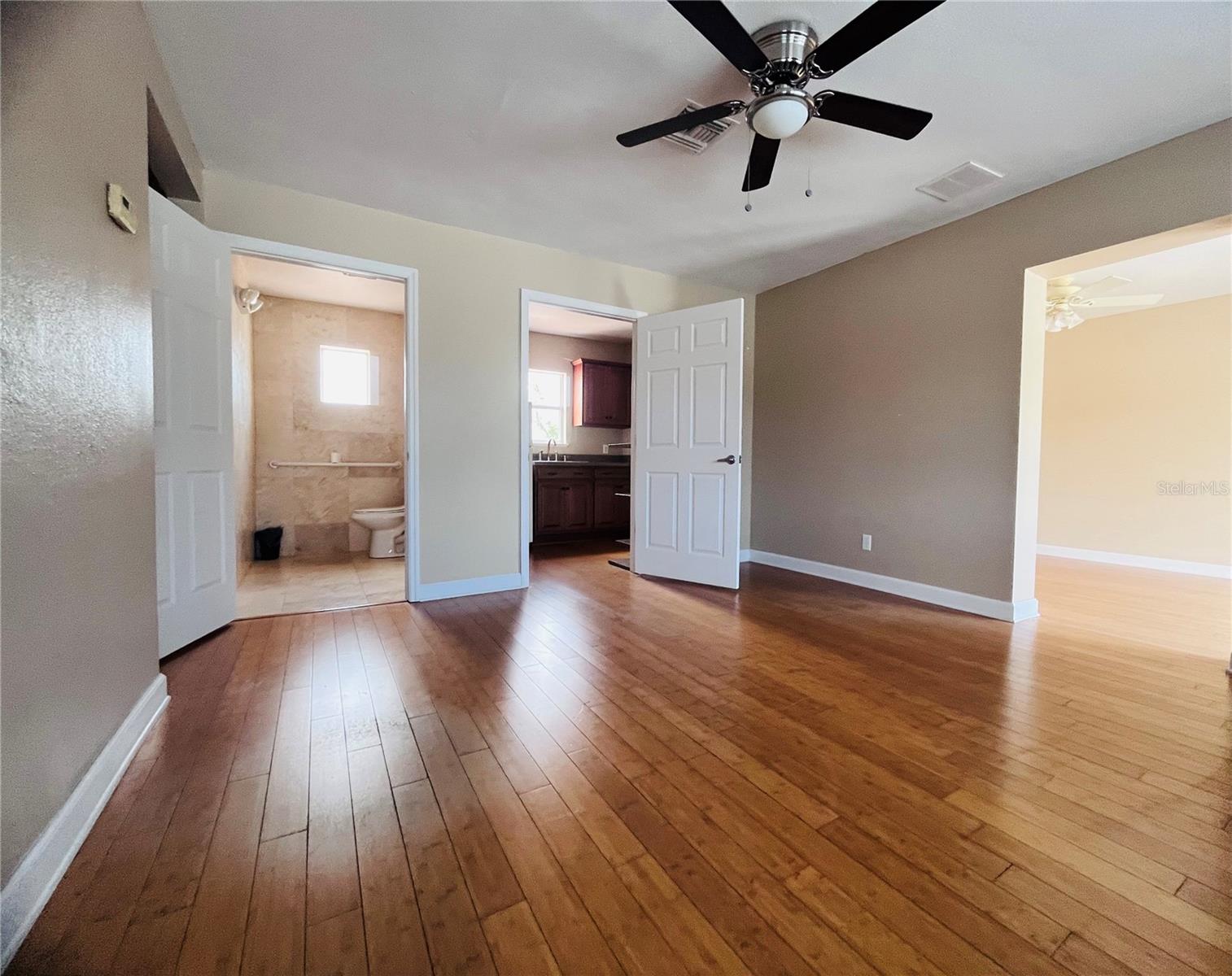 6050 MASSACHUSETTS AVE, NEW PORT RICHEY, FL, 34653