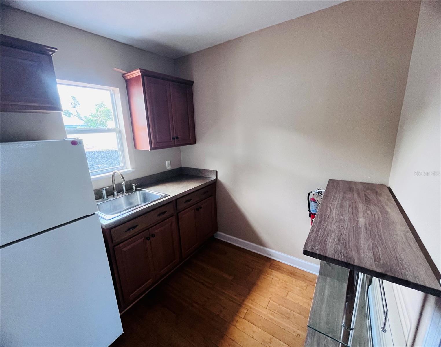 6050 MASSACHUSETTS AVE, NEW PORT RICHEY, FL, 34653