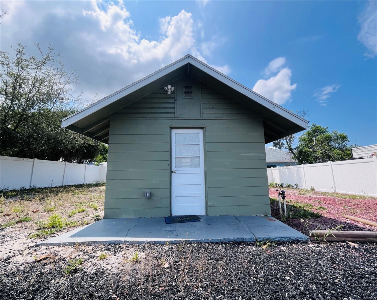 6050 MASSACHUSETTS AVE, NEW PORT RICHEY, FL, 34653