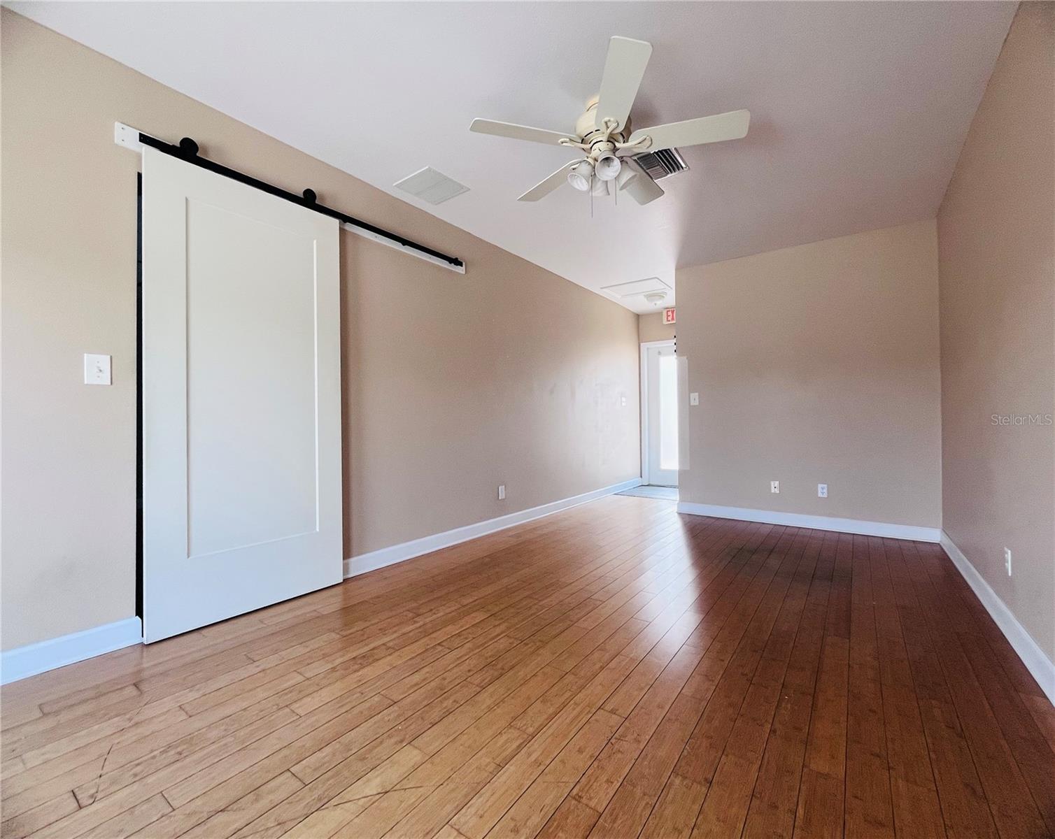 6050 MASSACHUSETTS AVE, NEW PORT RICHEY, FL, 34653