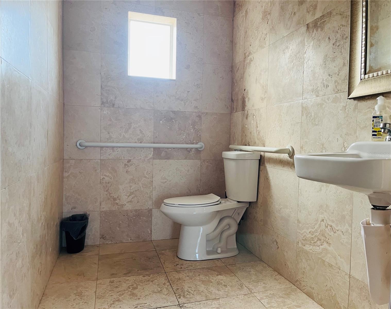 6050 MASSACHUSETTS AVE, NEW PORT RICHEY, FL, 34653