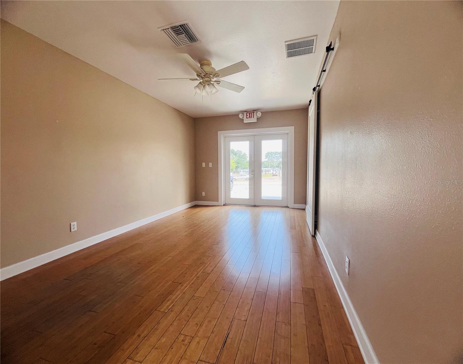 6050 MASSACHUSETTS AVE, NEW PORT RICHEY, FL, 34653