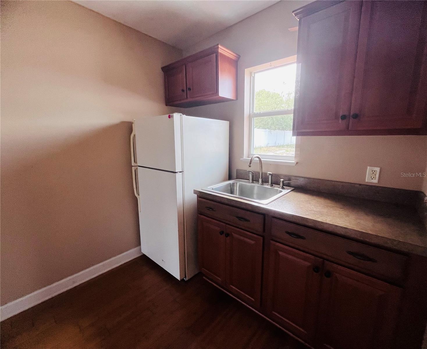 6050 MASSACHUSETTS AVE, NEW PORT RICHEY, FL, 34653